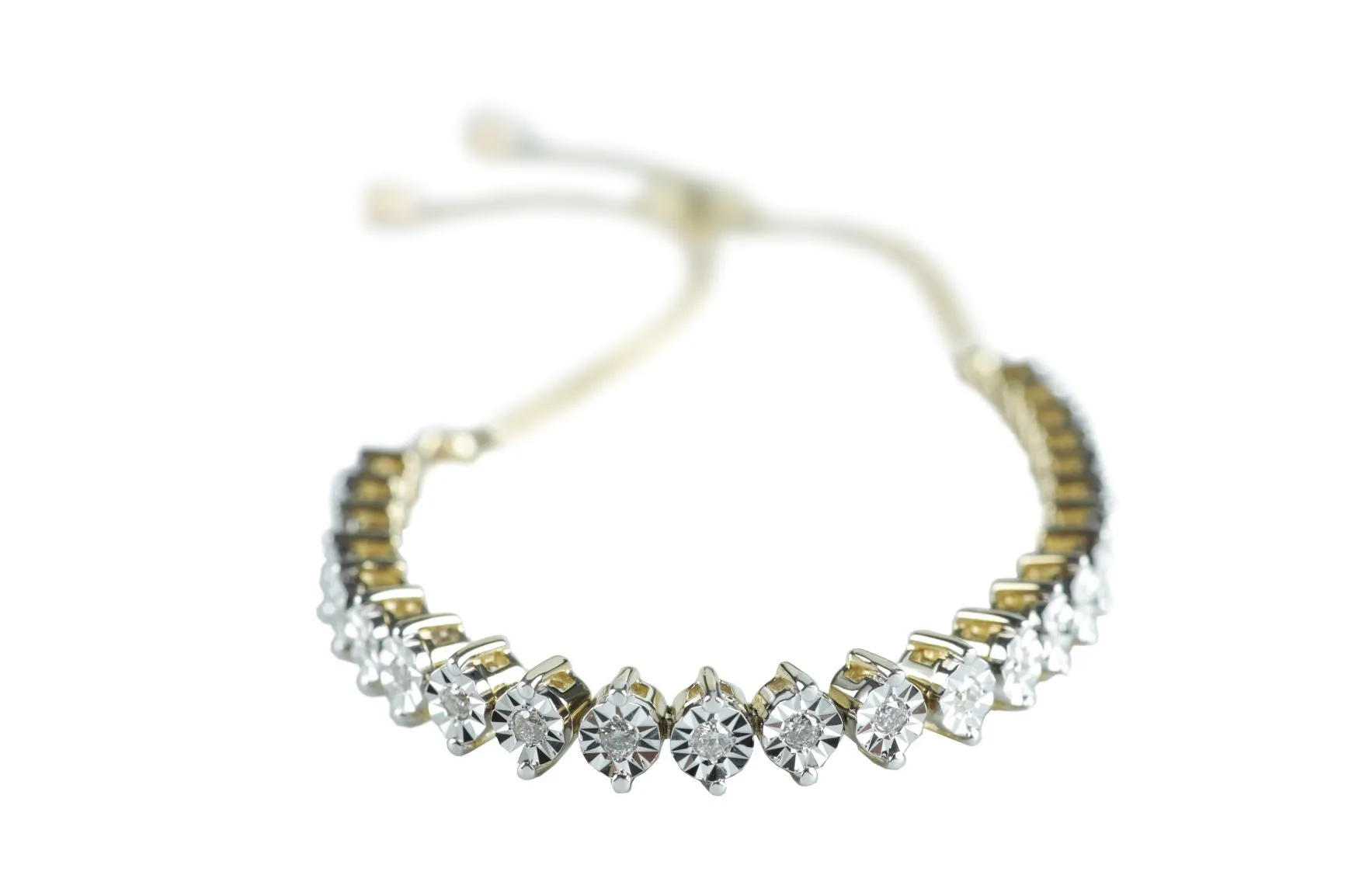 1/3 ctw Diamond Bolo Bracelet in Yellow Gold