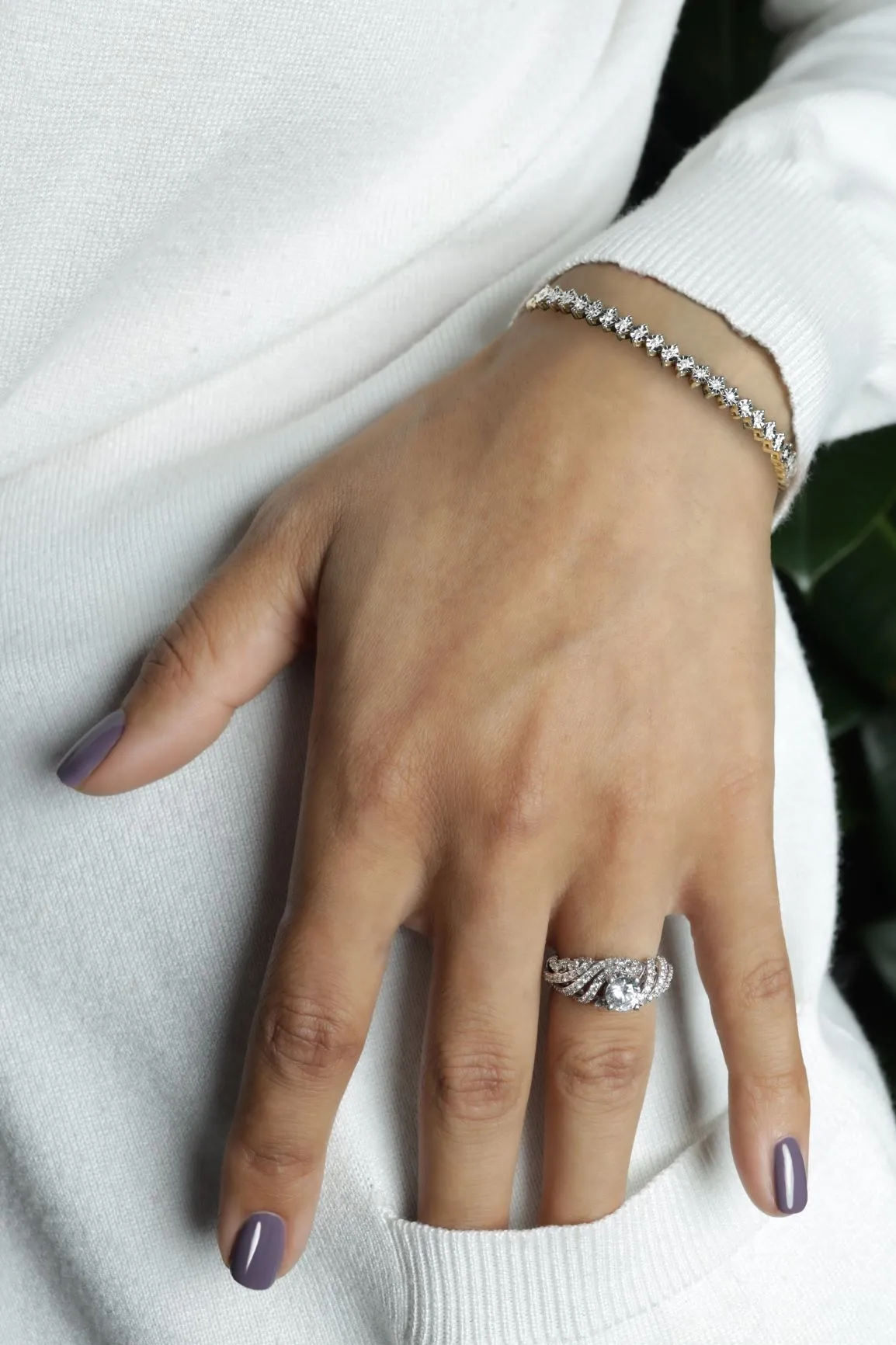 1/3 ctw Diamond Bolo Bracelet in Yellow Gold