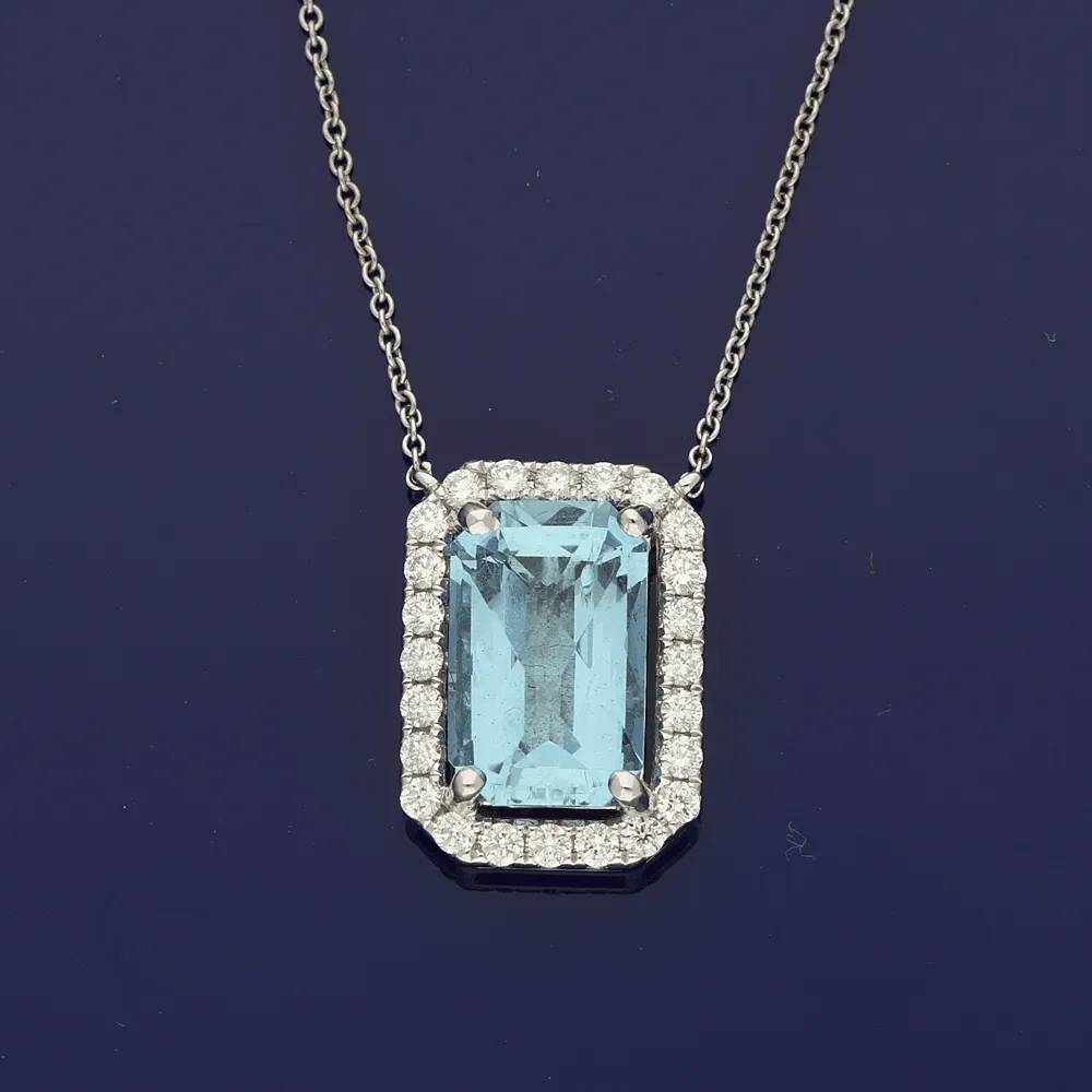 18ct White Gold Rectangular Cut Aquamarine and Diamond Necklace