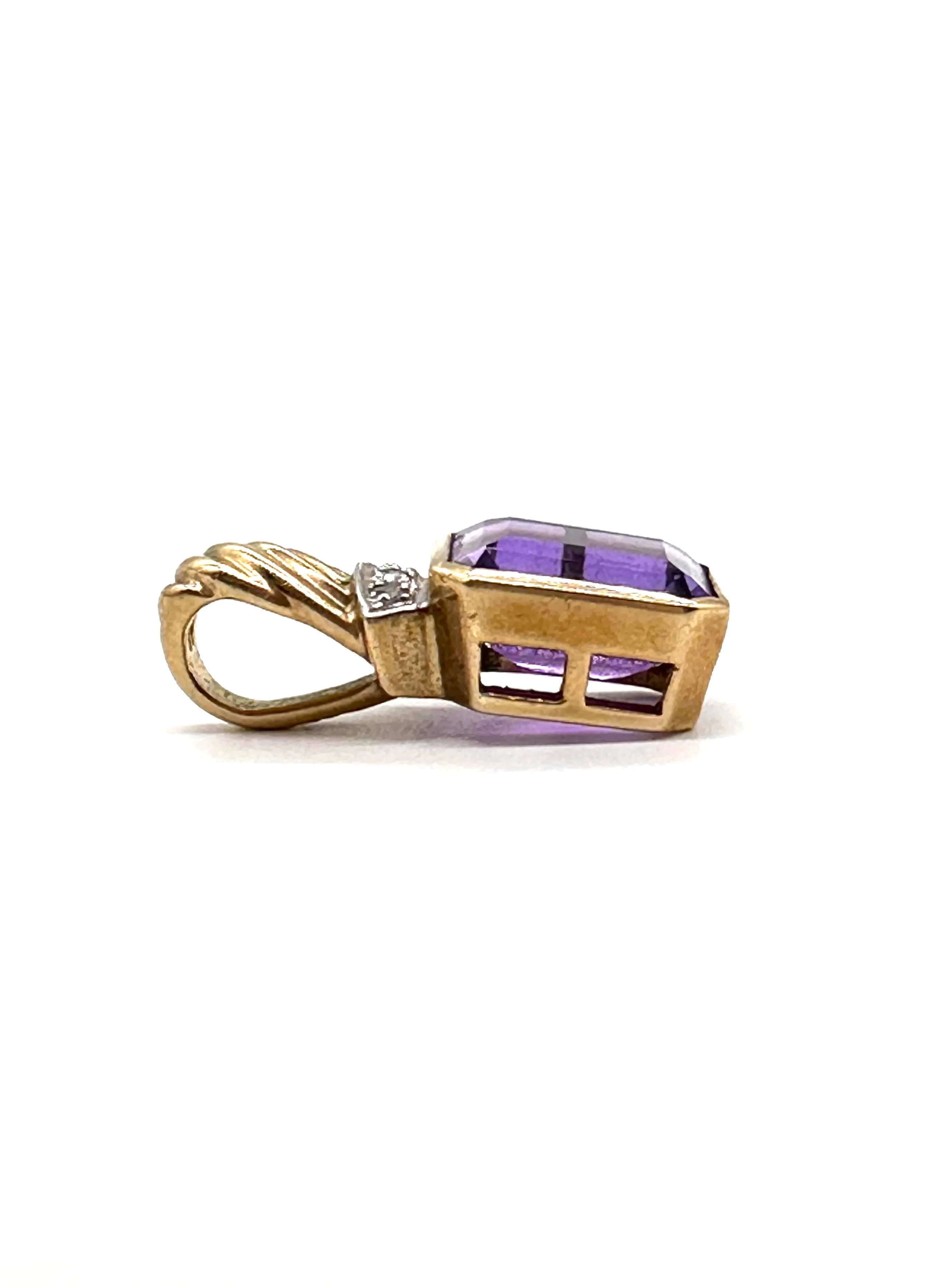 Amethyst and diamond chip pendant