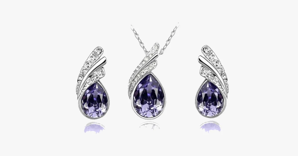 Angle Tear Drop Austrian Crystal Pendant & Earring Set – A Unique and Fashionable Addition to Your Collection