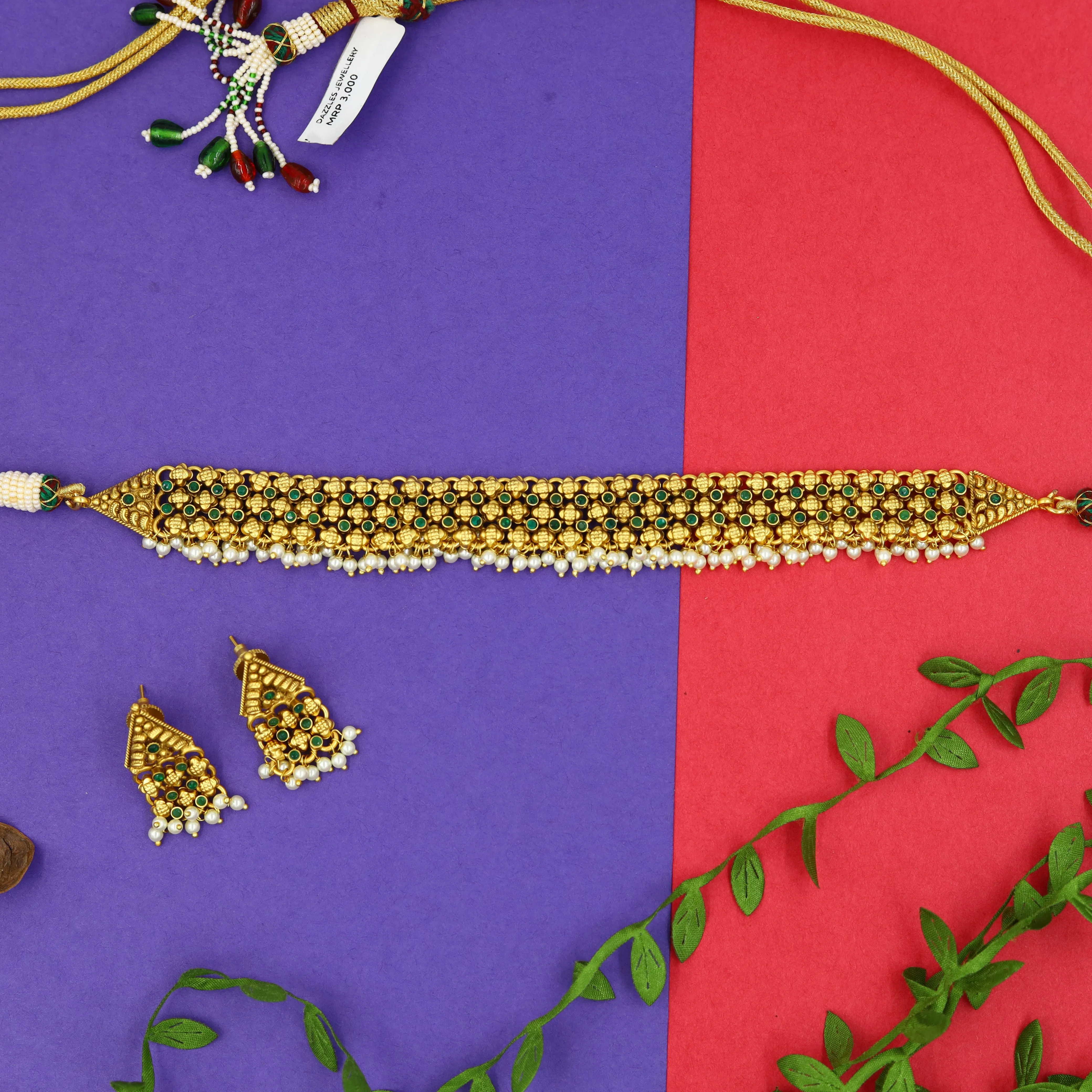 Antique Gold Finish Green Choker Set 15445-2592