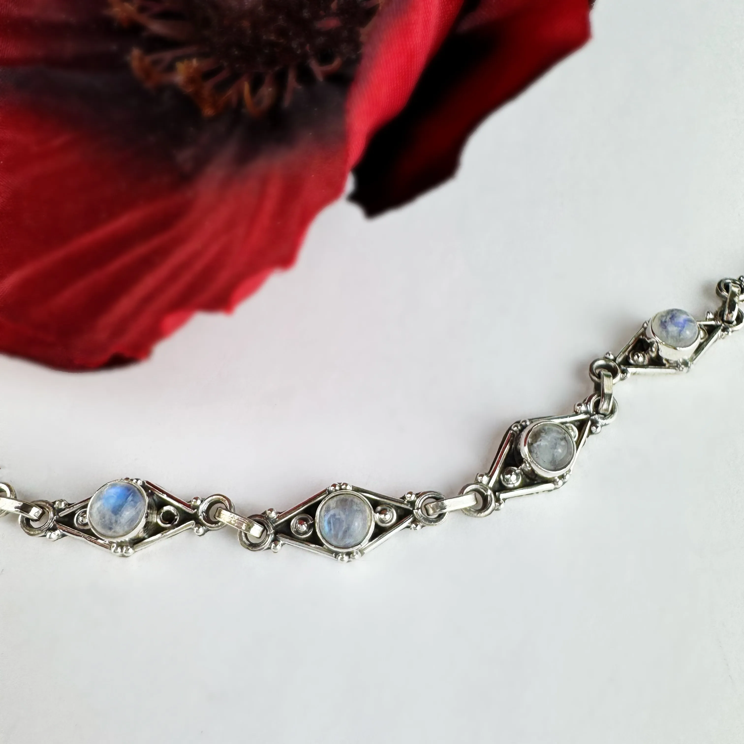 Camelia Bracelet - VBRC347