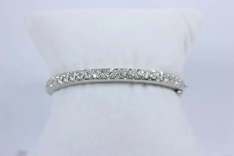 DIAMOND  Bangle Bracelet with 14 Karat White Gold