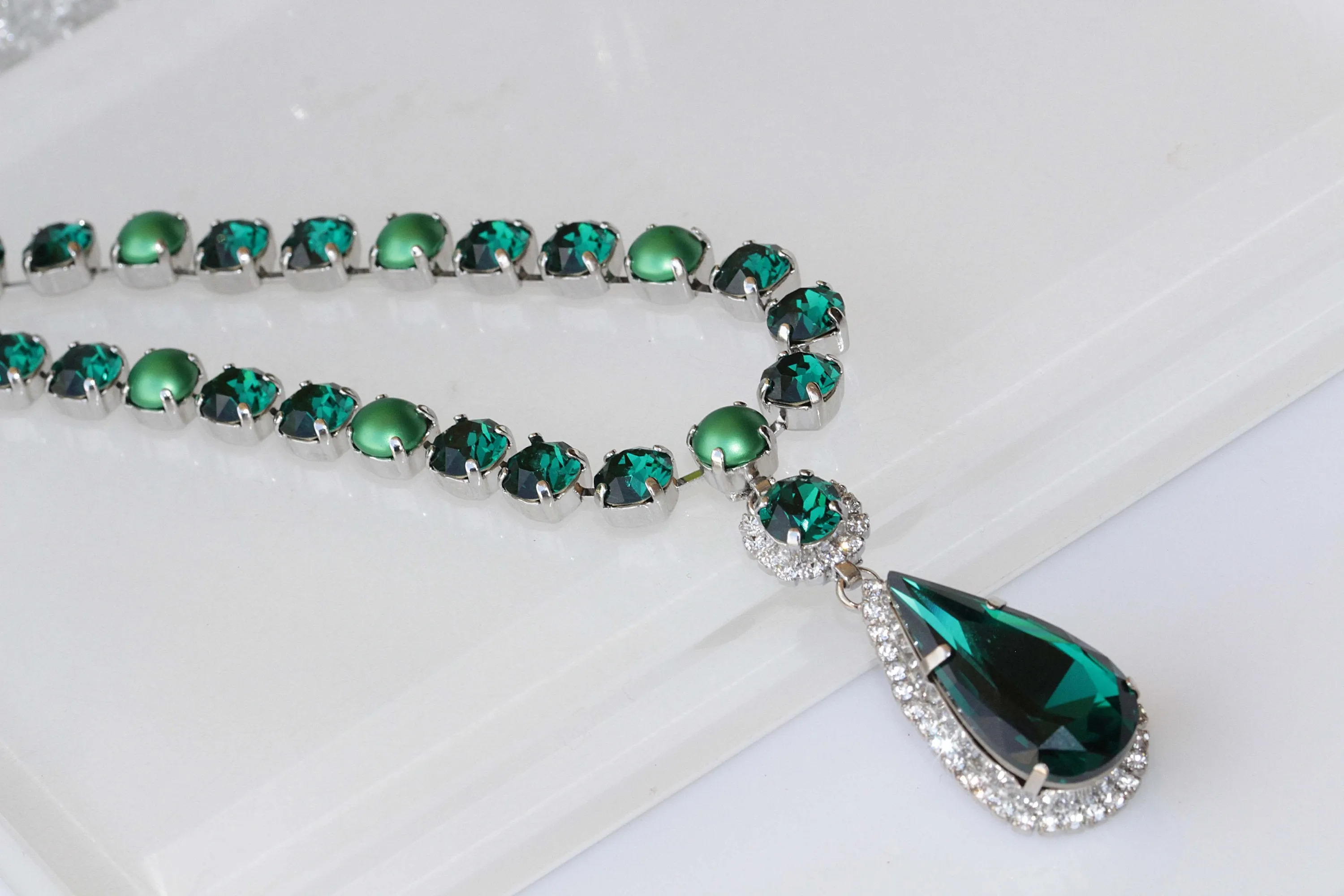 EMERALD Rebeka Necklace