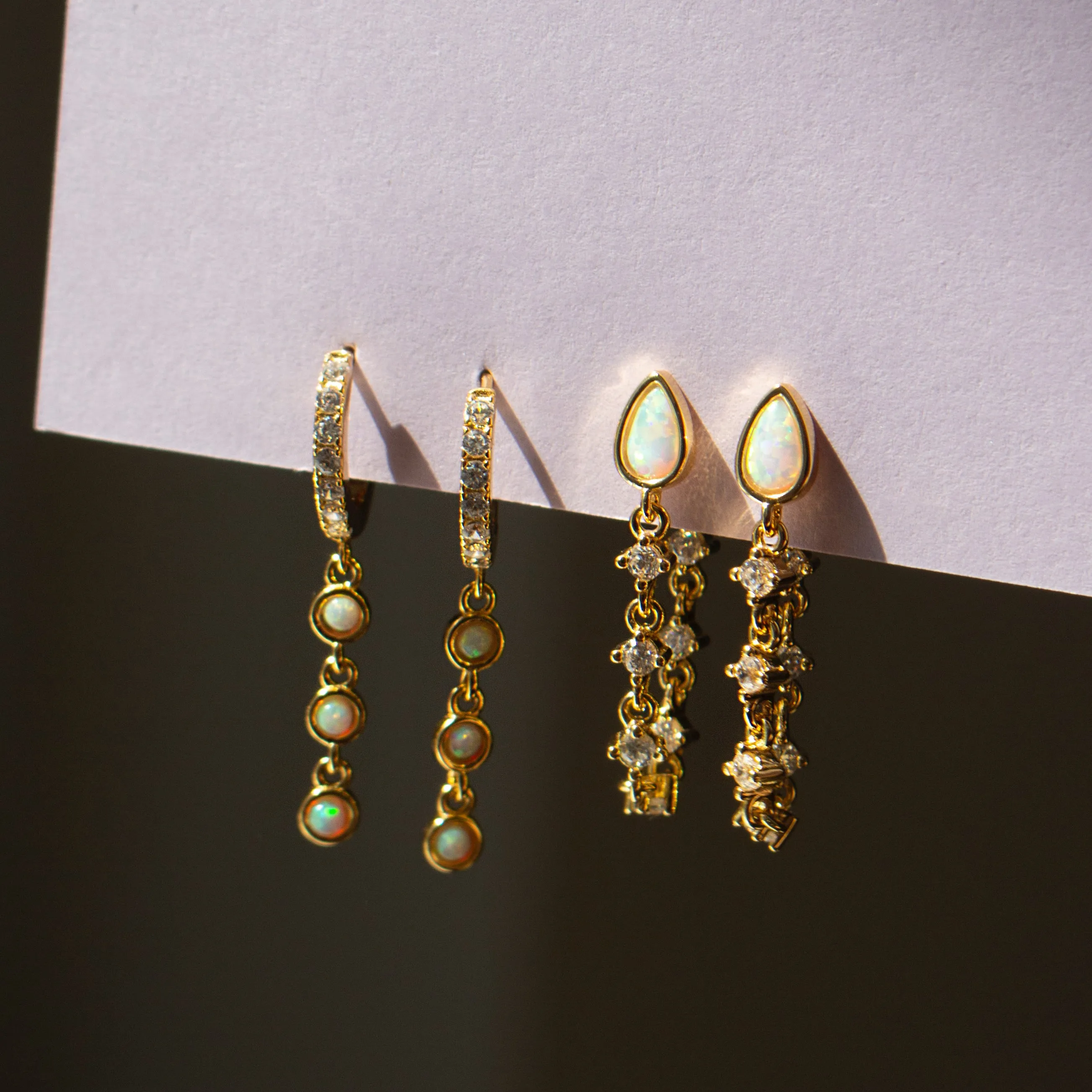 ETTA OPAL CHAIN EARRINGS GOLD