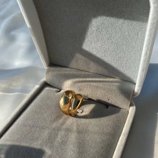 Florence Ring - Gold