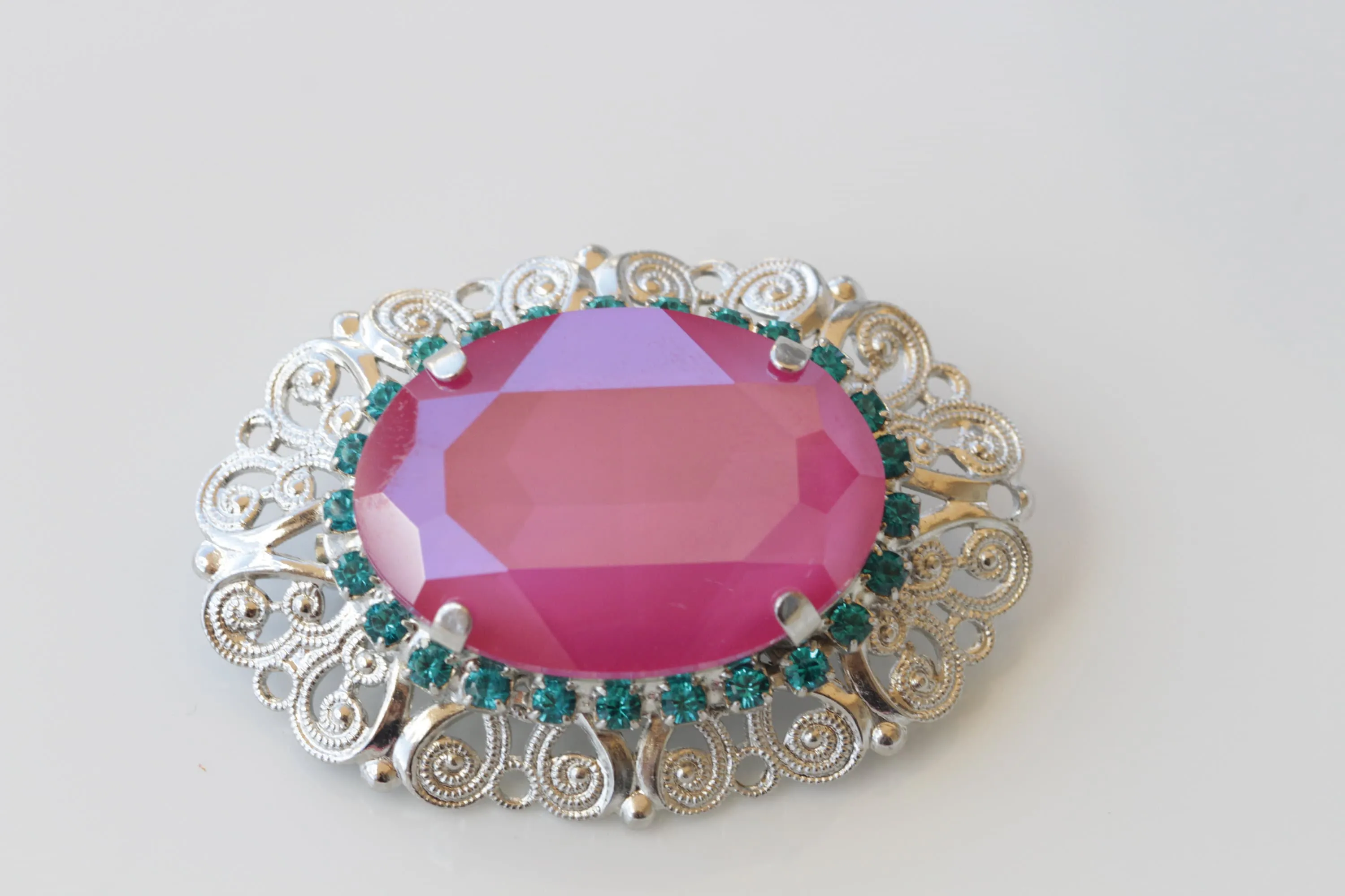 FUCHSIA TURQUOISE BROOCH