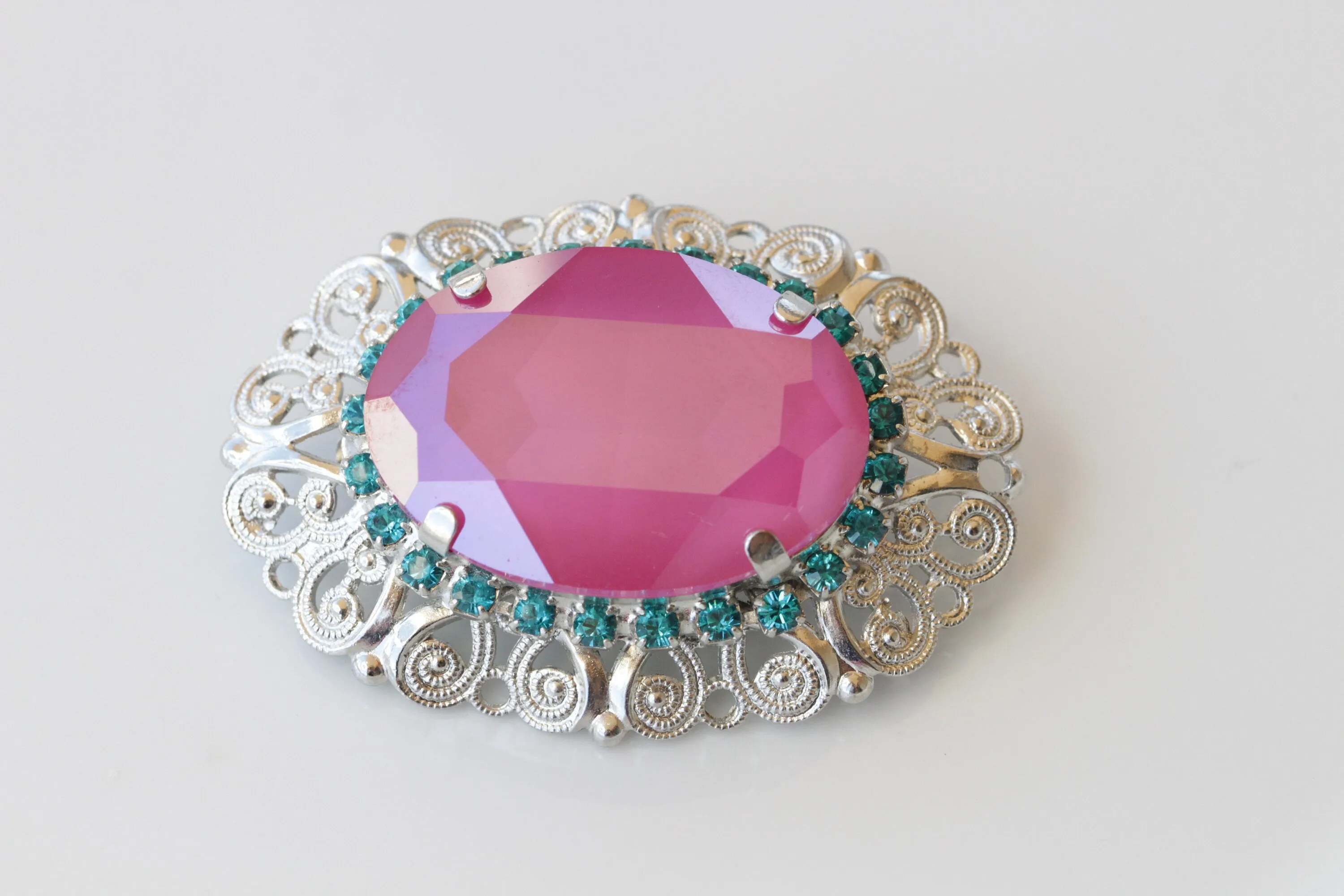 FUCHSIA TURQUOISE BROOCH