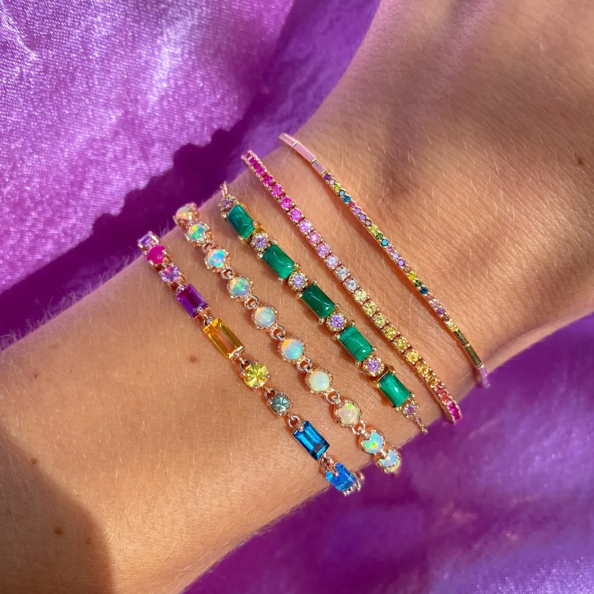Gemstone 18K Perfect Fit Cabochon Bracelet
