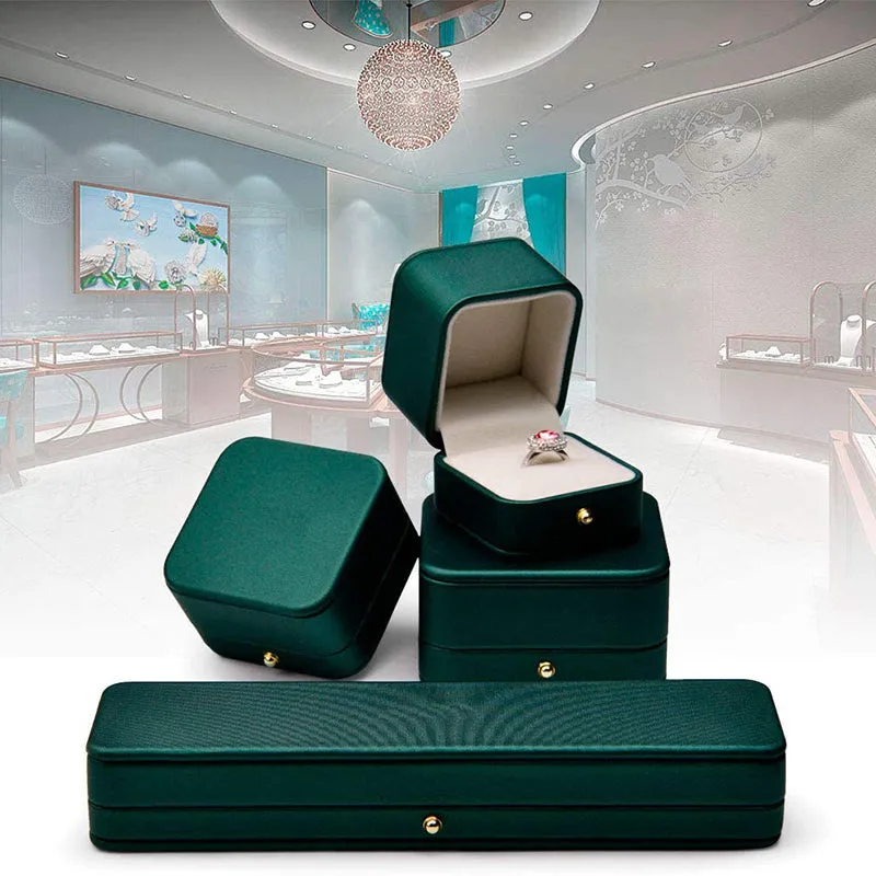 Green PU Leather Bracelet Chain Gift Box H068