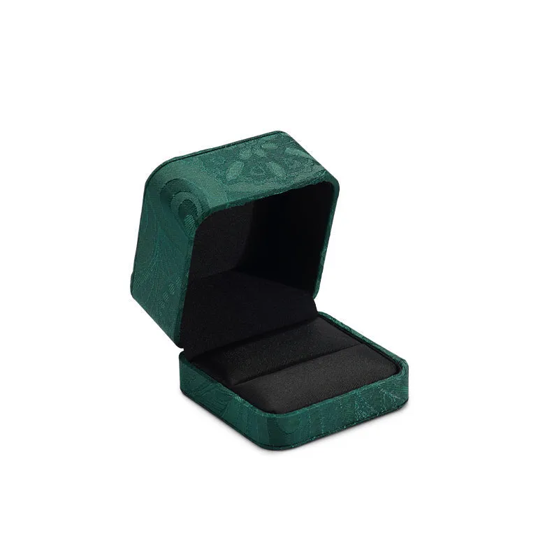 Green Silk Bracelet Chain Gift Box H118