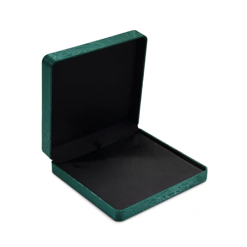 Green Silk Bracelet Chain Gift Box H118