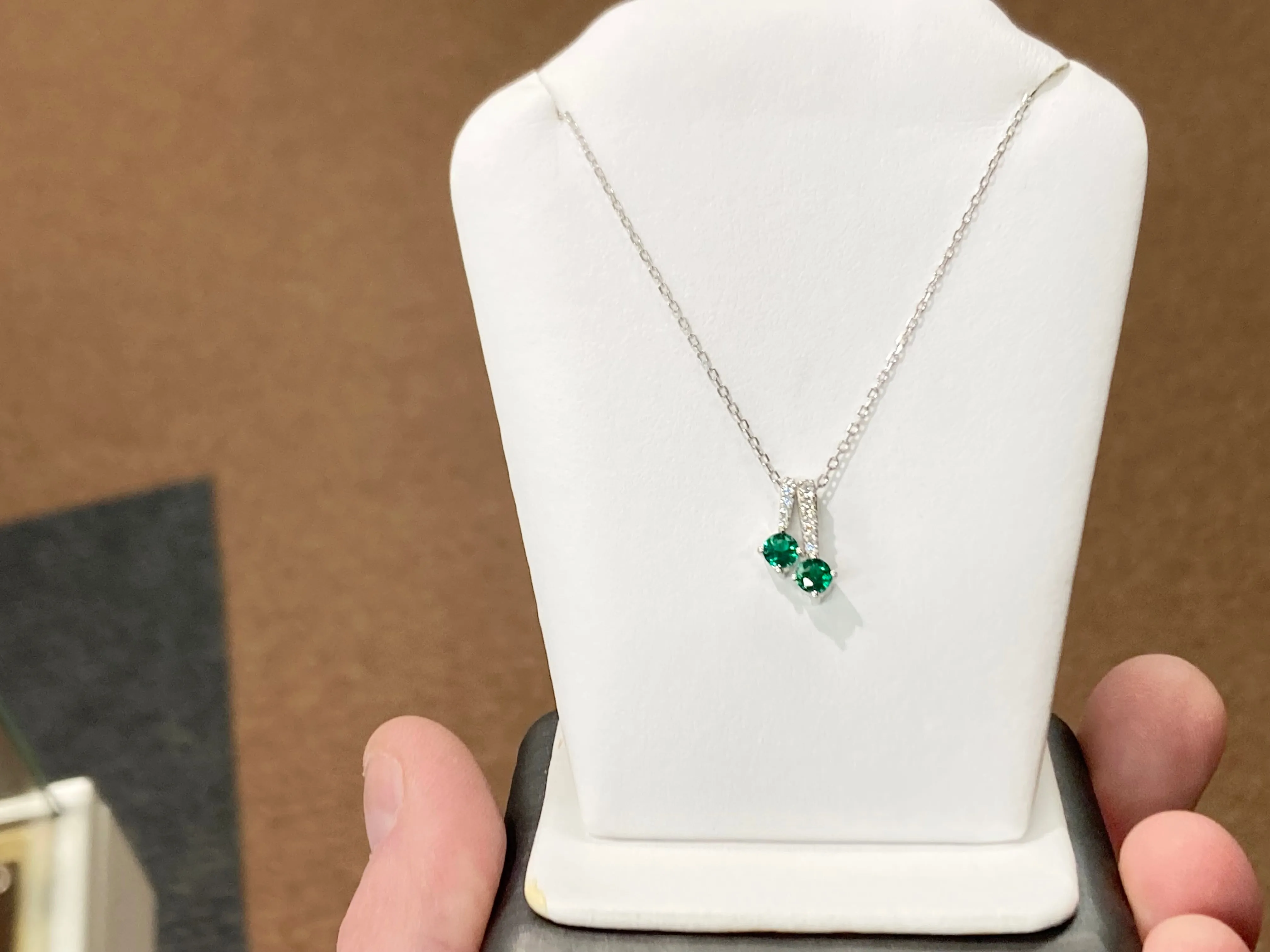 Green Swarovski Zirconia Pendants And Chain