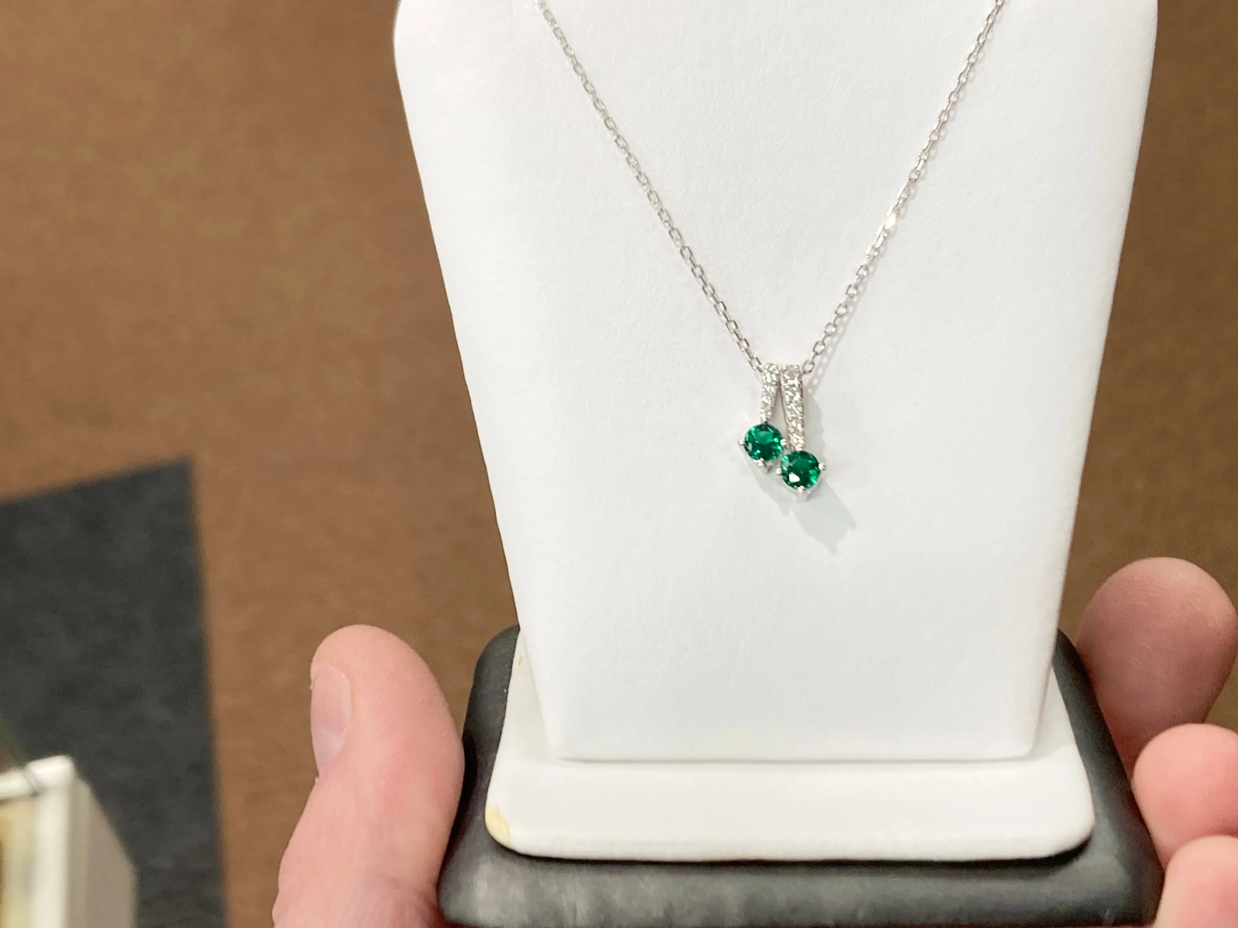 Green Swarovski Zirconia Pendants And Chain