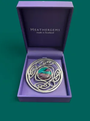 Heathergems Round Celtic Knot Brooch