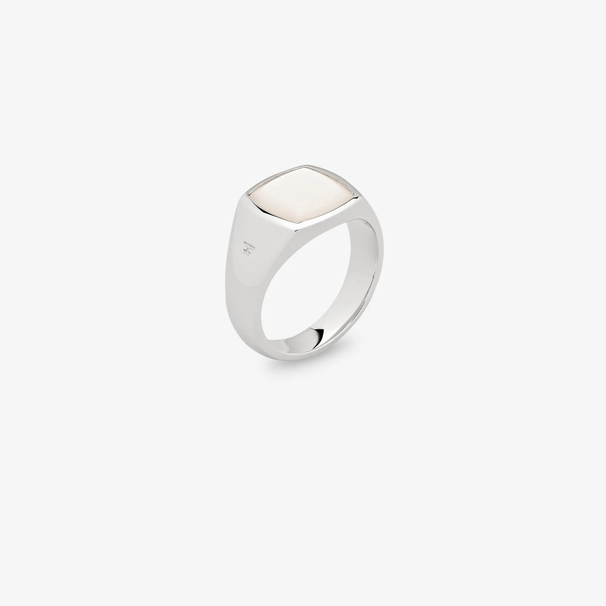 Kay Ring White Mother of Pearl Silver