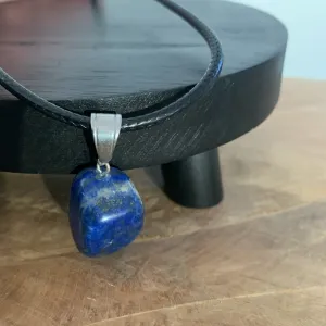 Lapis Lazuli pendant from Chile
