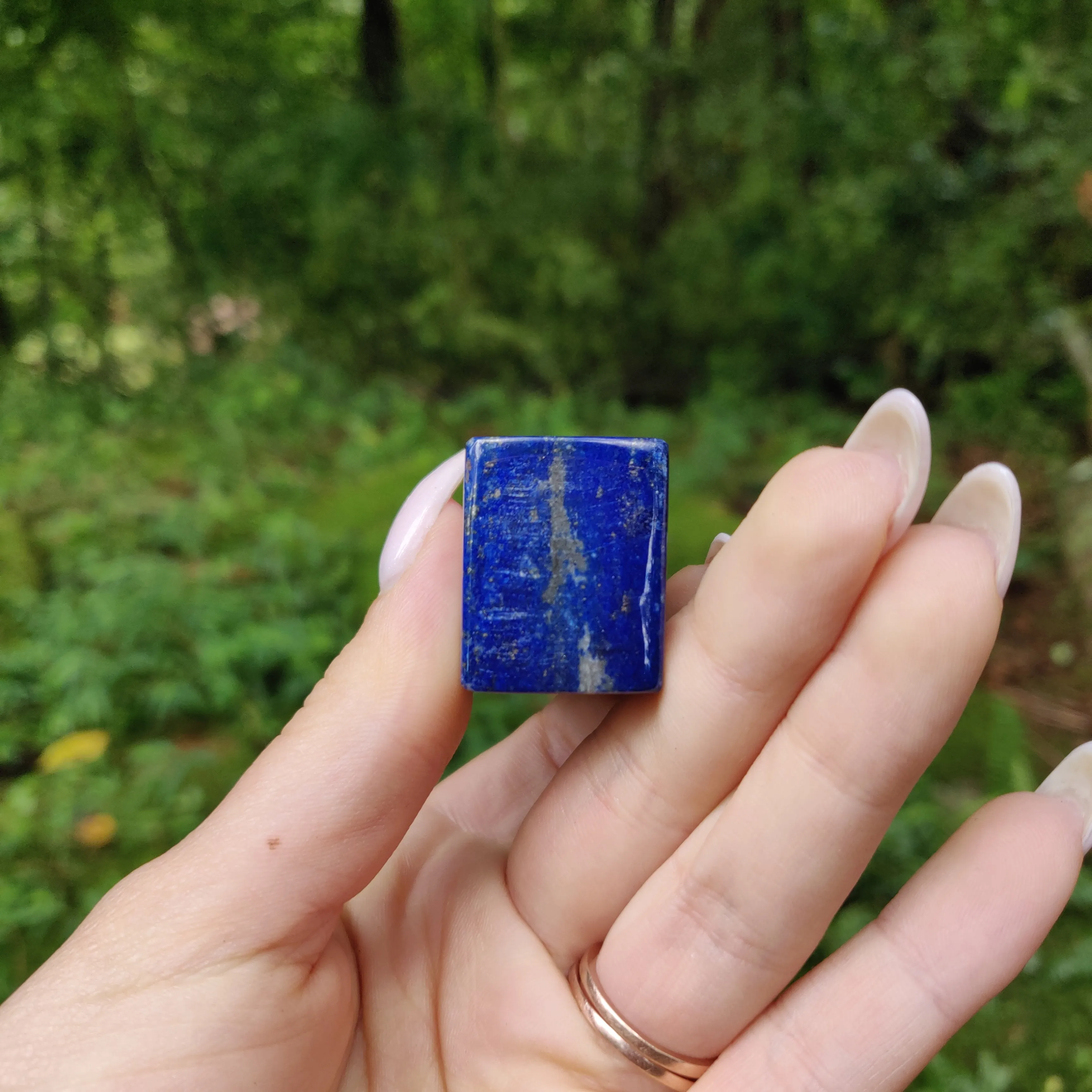Lapis Lazuli Point (#17)