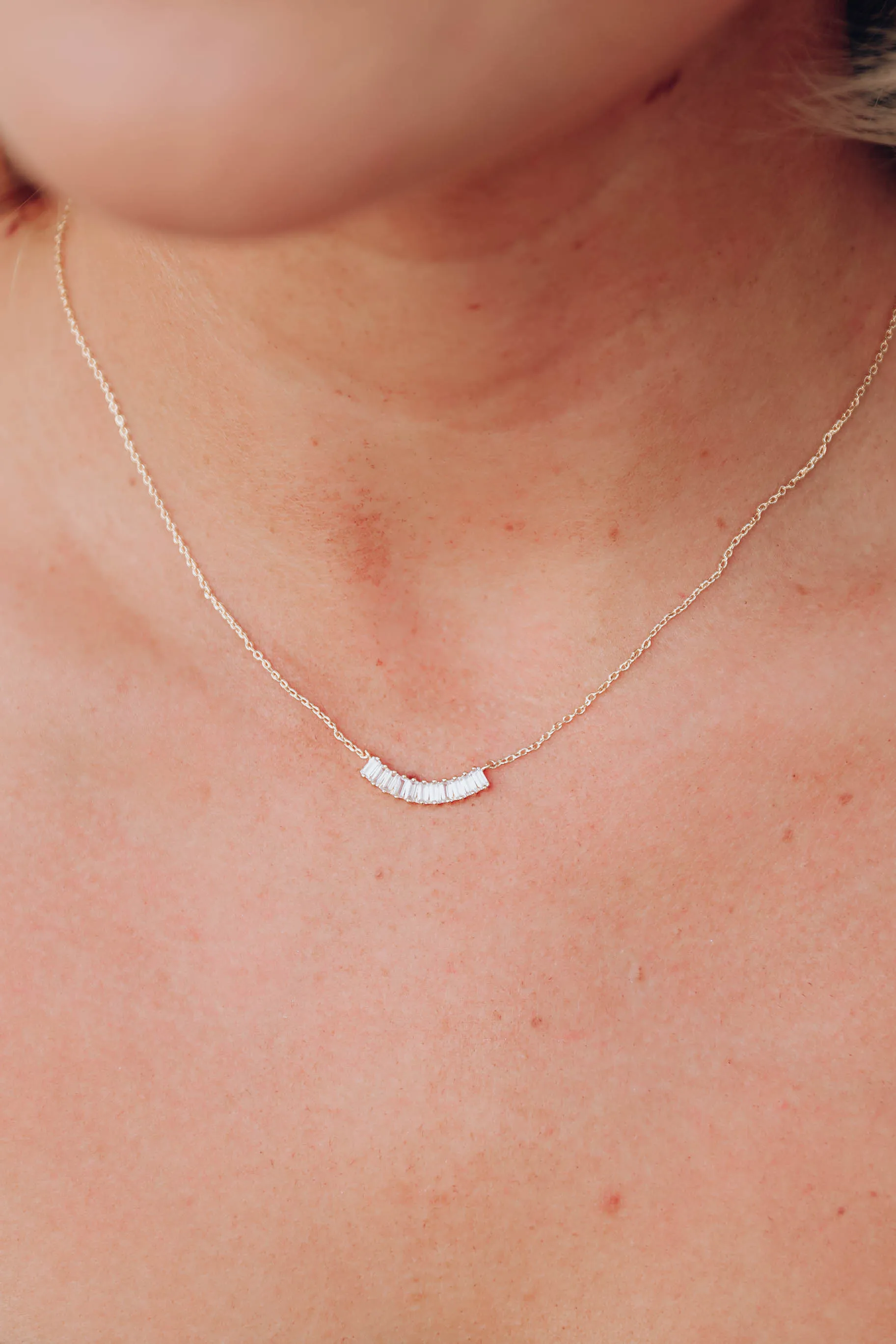 Lighthearted Necklace - Gold