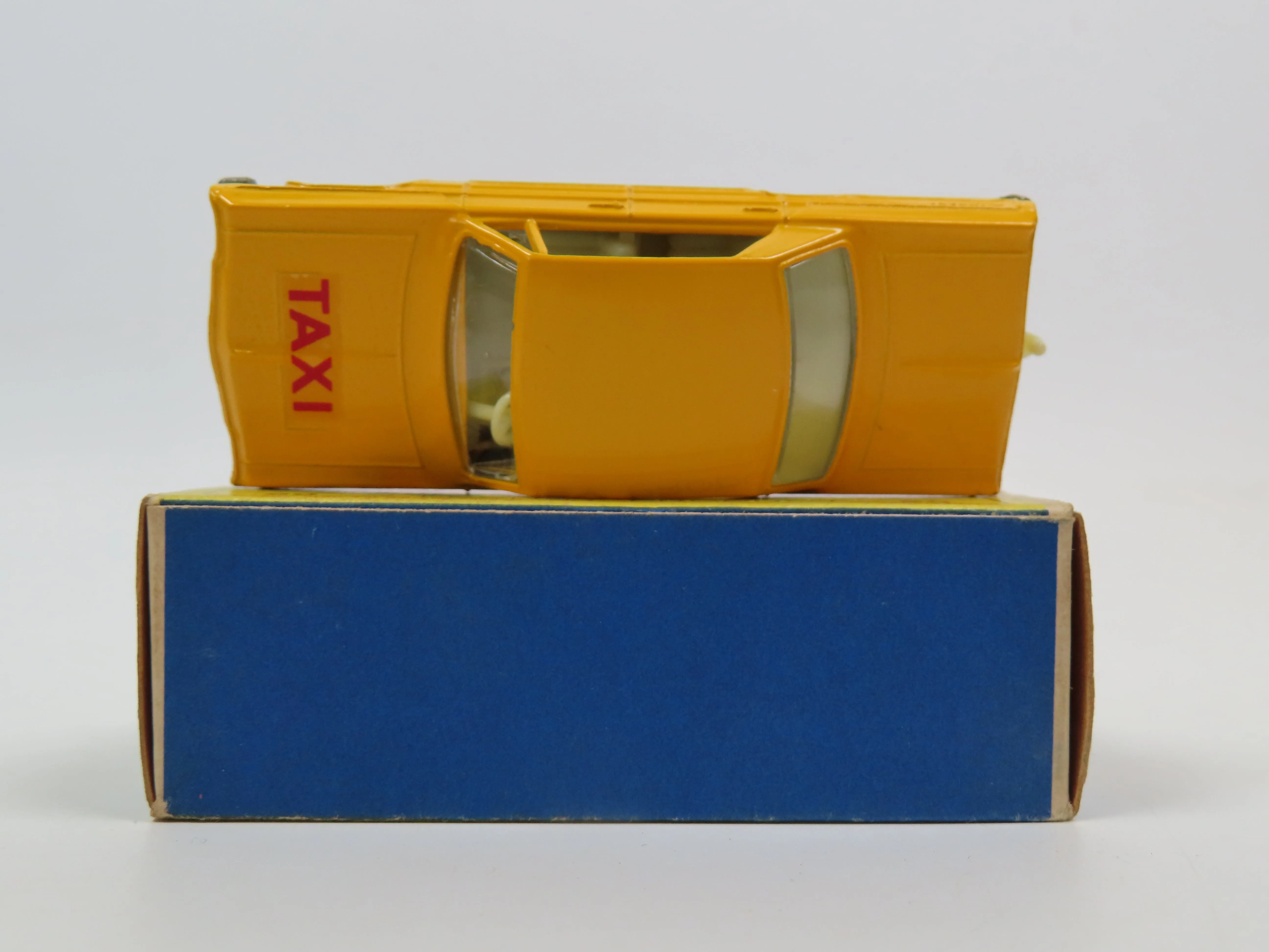 Matchbox 20 Chevrolet Impala Taxi-Cab, 99% Mint/Boxed!
