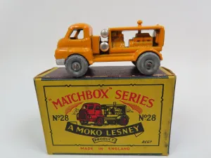 Matchbox 28 Bedford Compressor Truck - Orange/Silver - Mint Boxed!