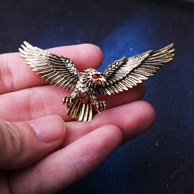 Men's Retro Soaring Bald Hawk Brooch