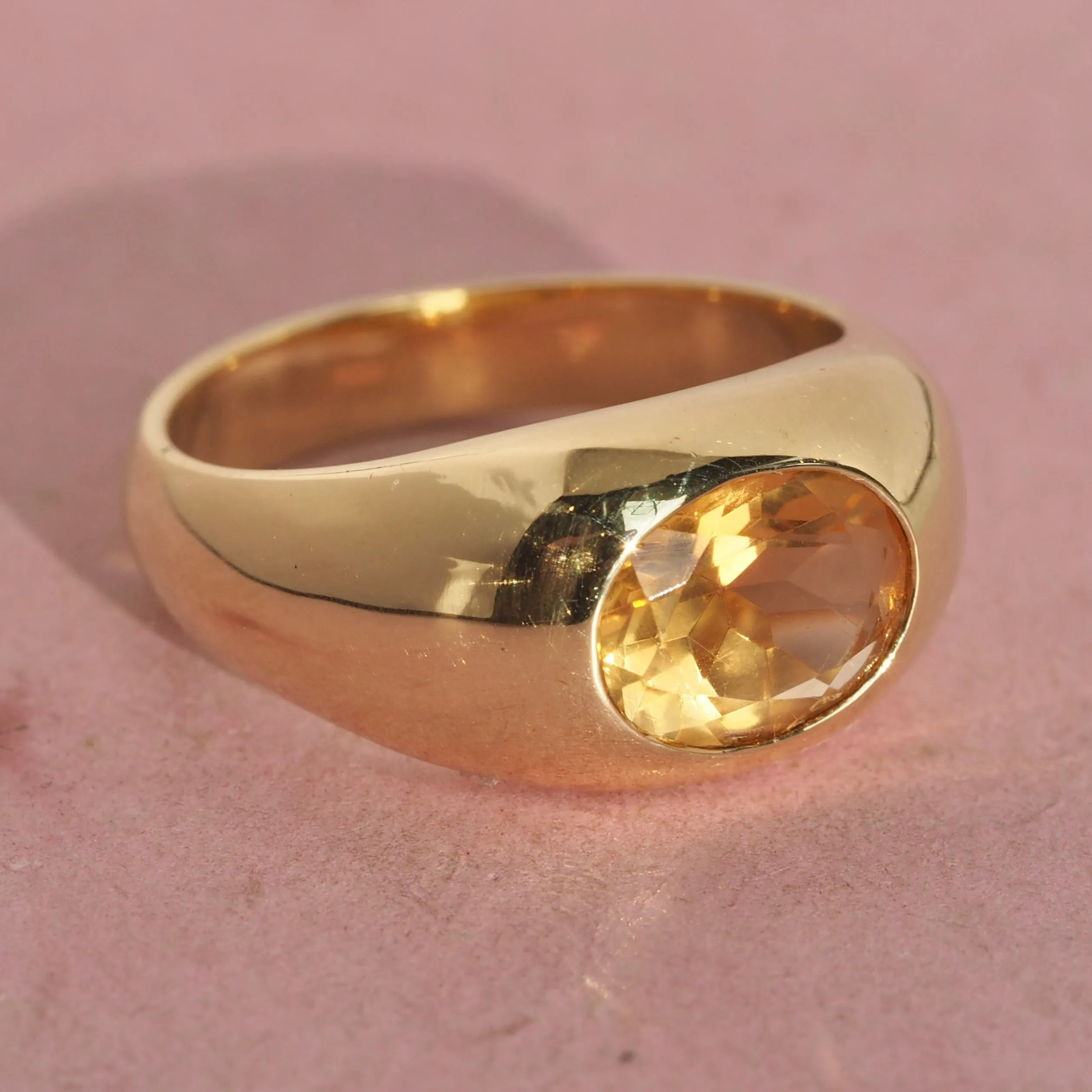 Mid-Century Modern 18k Gold Citrine Dome Signet Ring