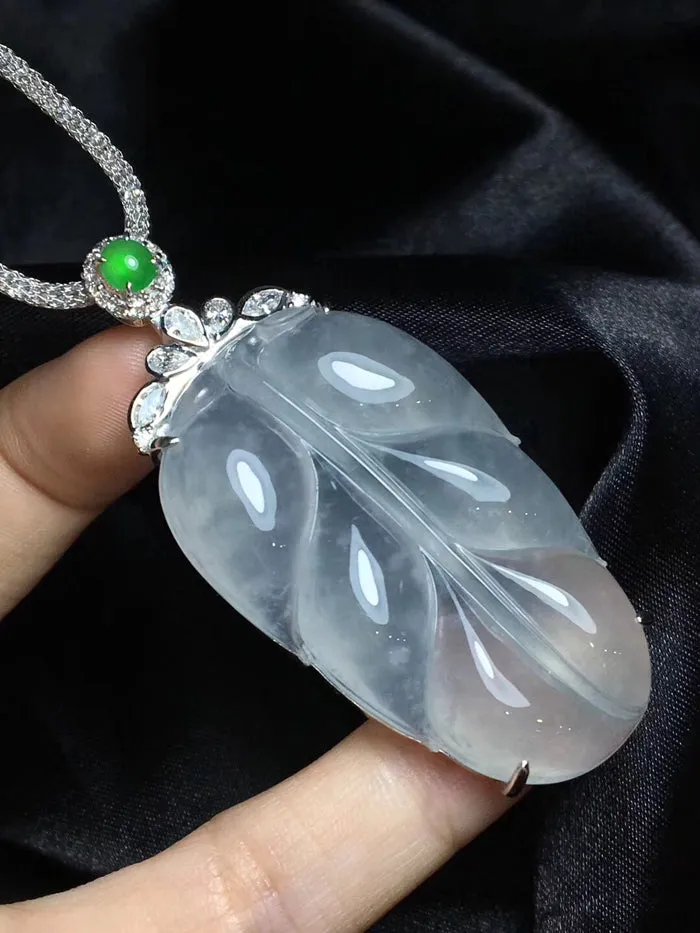 Natural Jade Pendant Jadeite Pendant NPT089