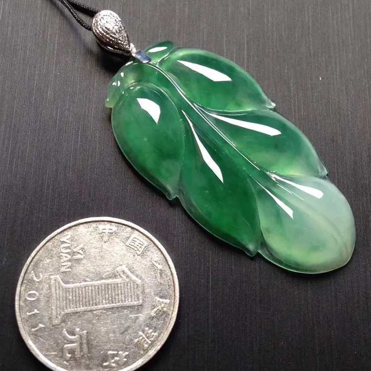 Natural Jade Pendant Jadeite Pendant PT384