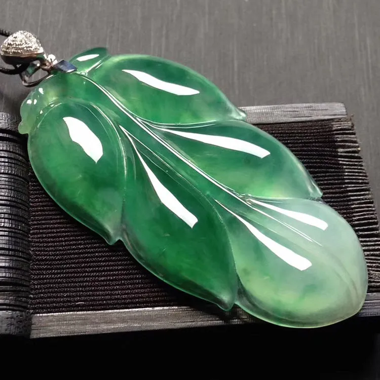 Natural Jade Pendant Jadeite Pendant PT384