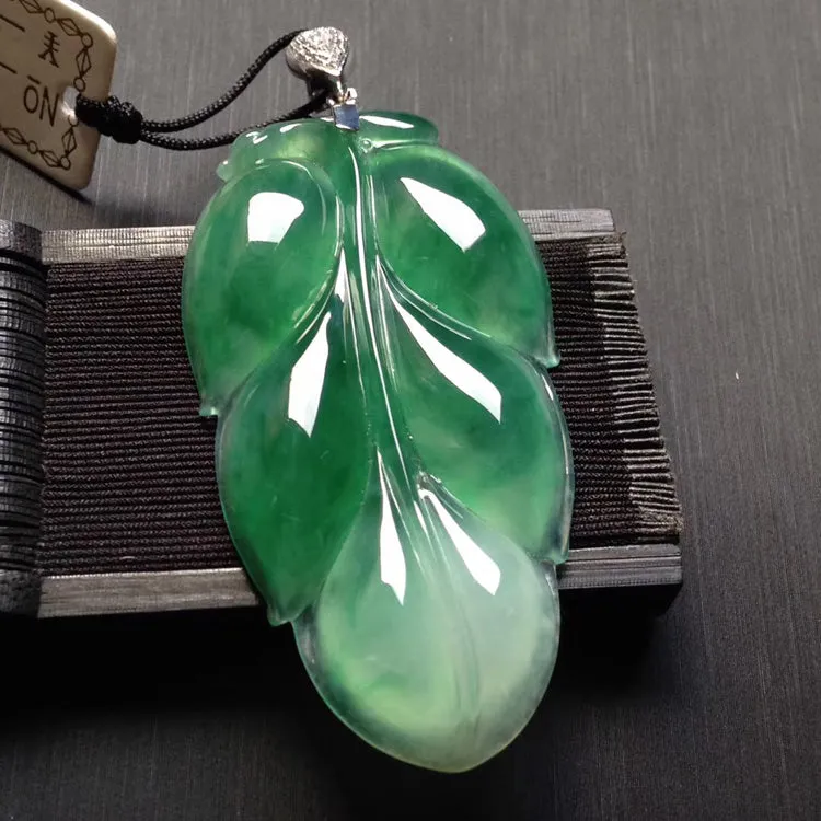Natural Jade Pendant Jadeite Pendant PT384