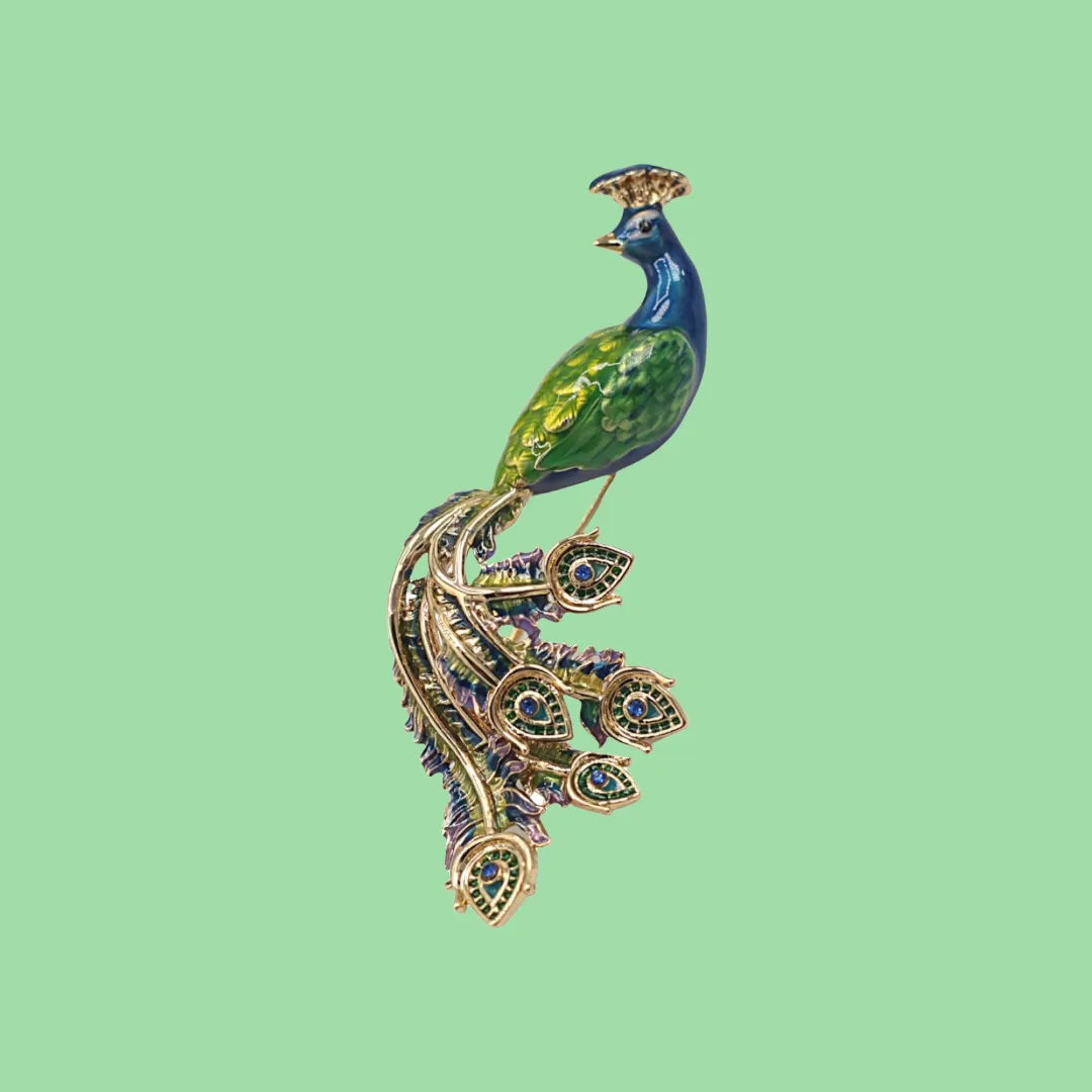 Peacock brooch by Bill Skinner