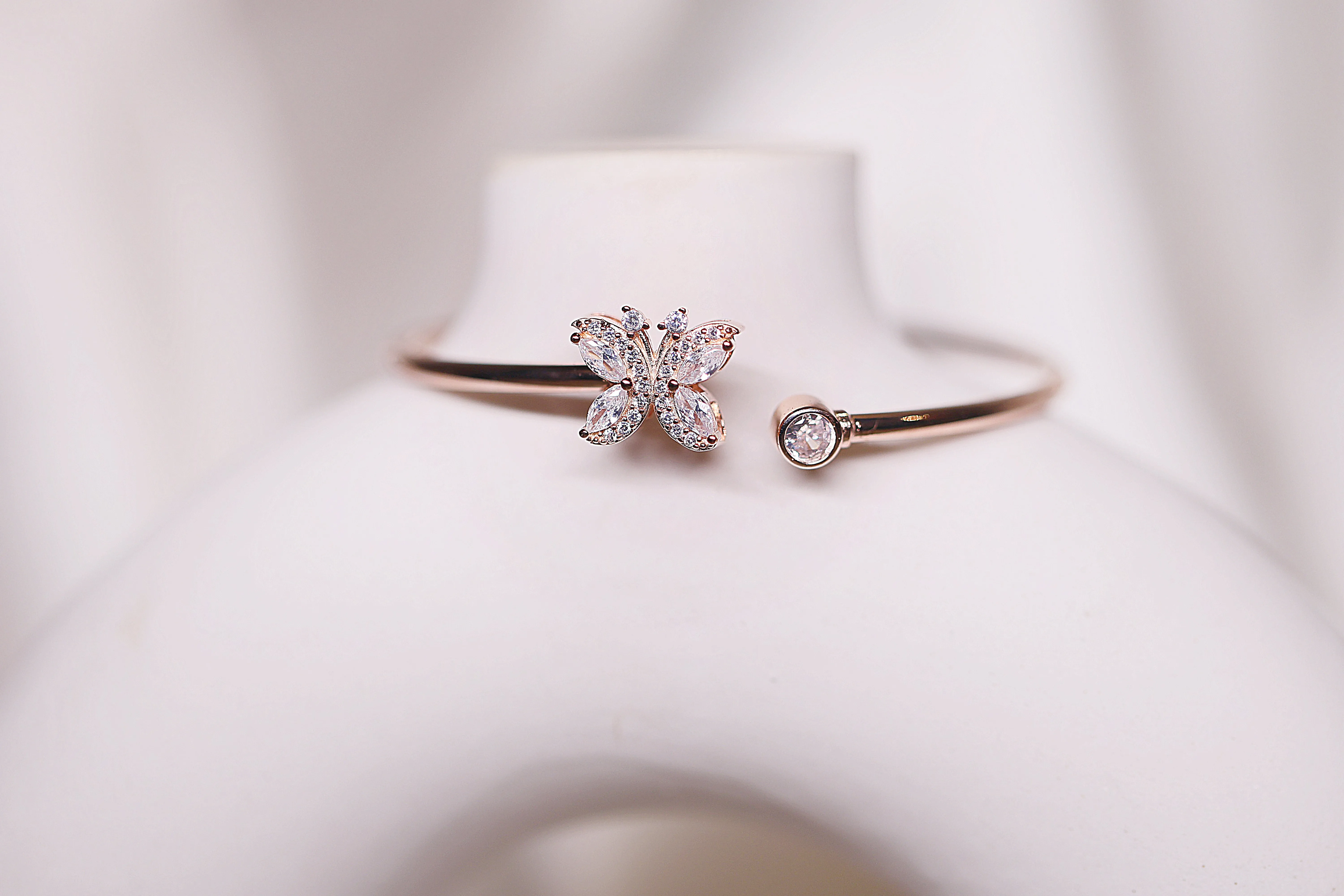 Rose gold butterfly open bangle bracelet