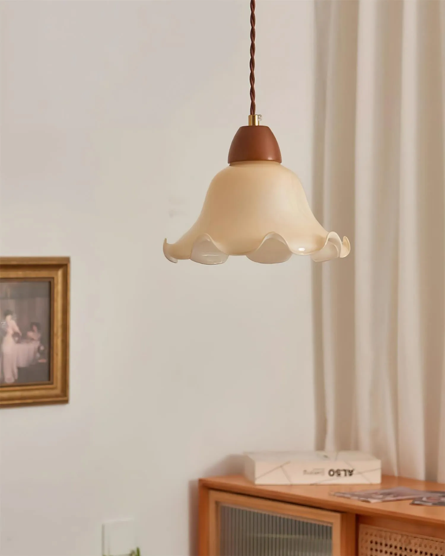 Rowan Flower Pendant Lamp