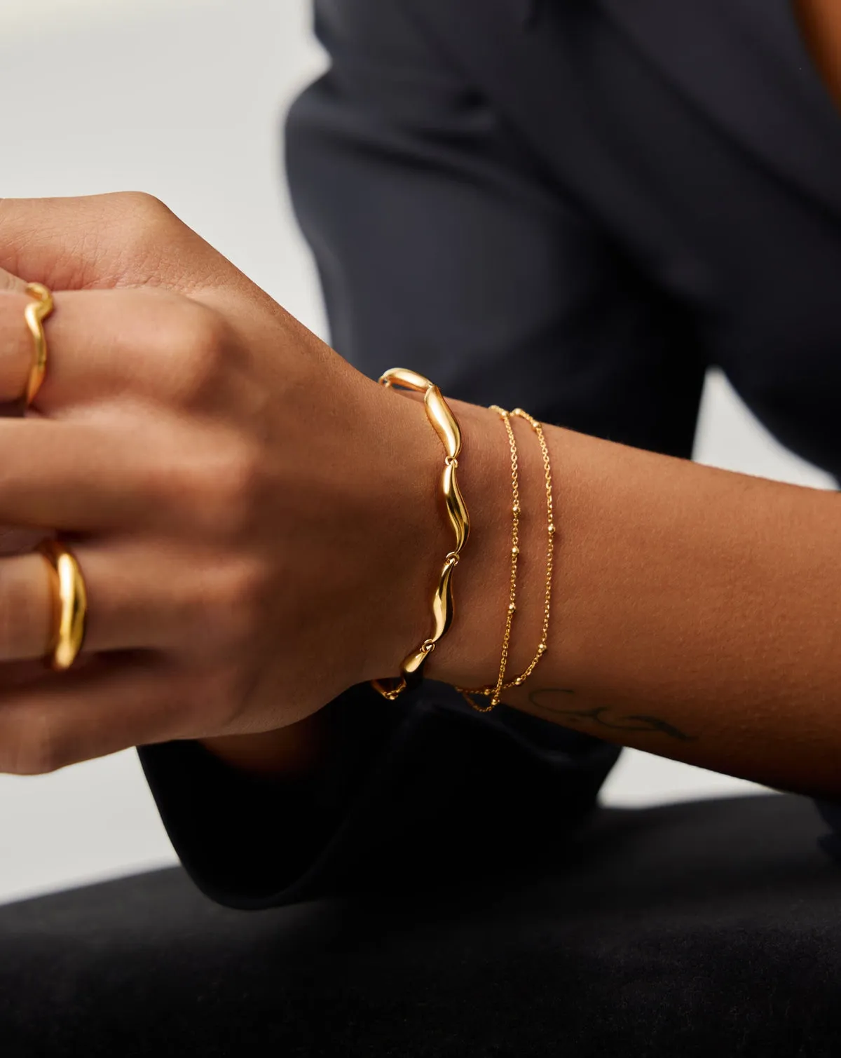 Savi Signature Link Chain Bracelet in Gold