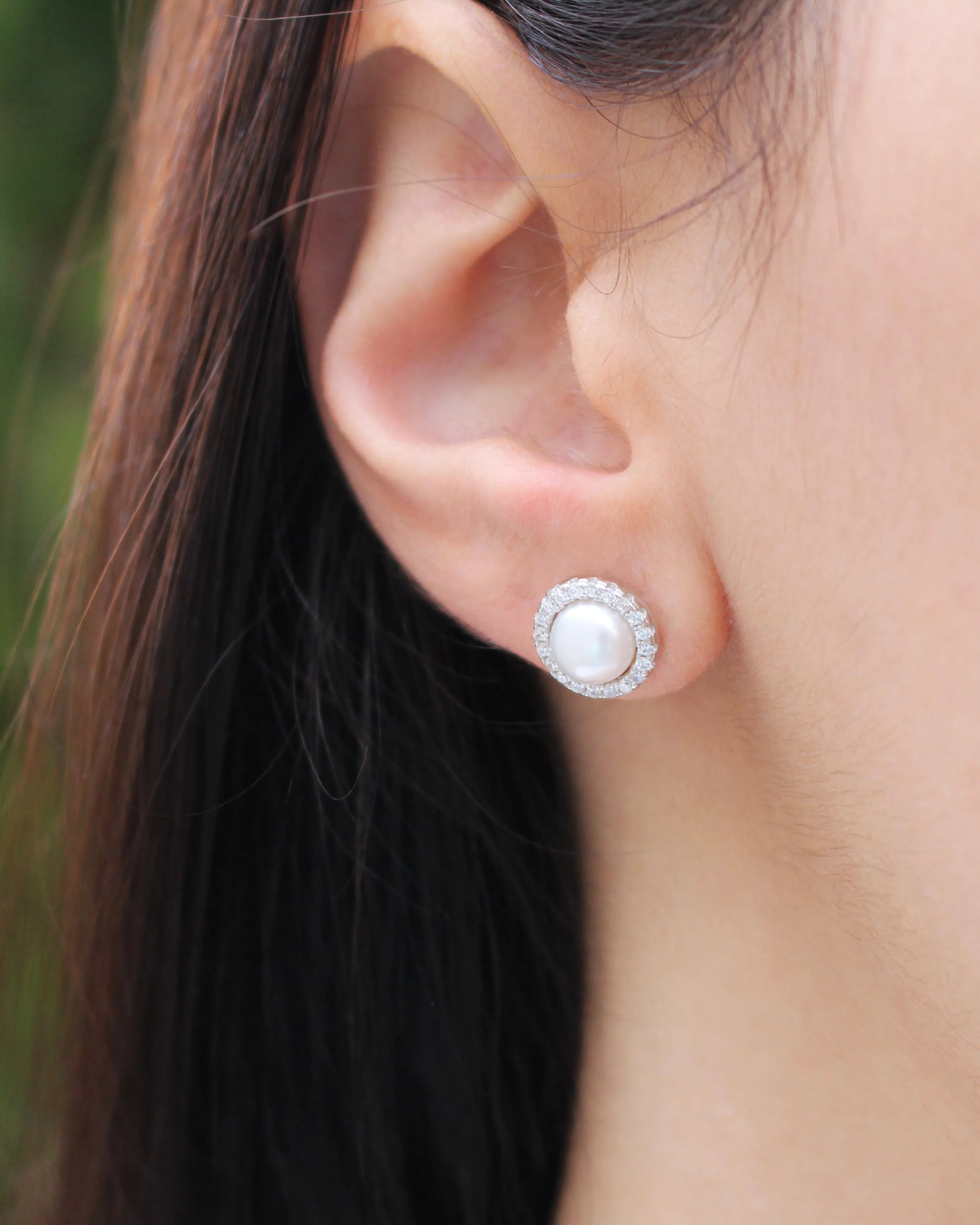 Sterling Silver Cubic Zirconia   Pearl Halo Stud Earrings