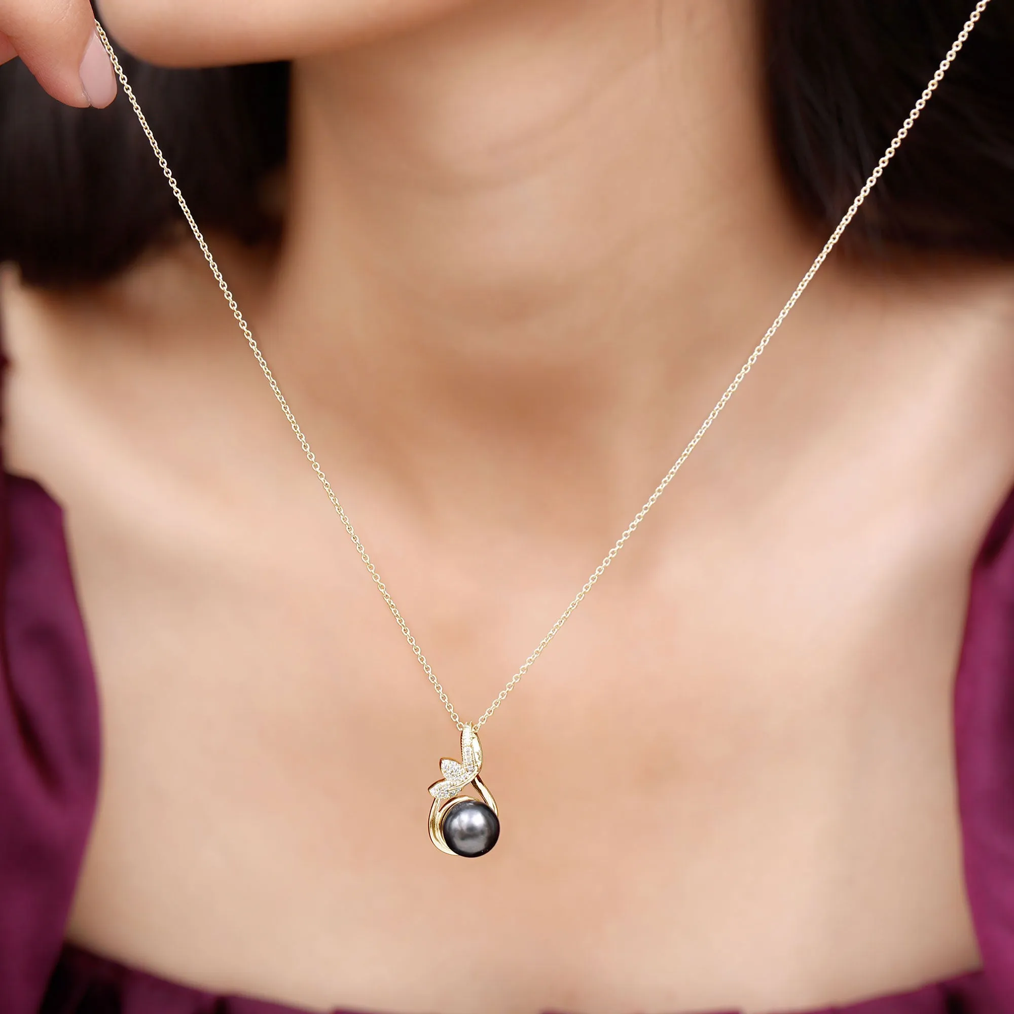 Tahitian Pearl and Diamond Minimal Pendant with Leaf Motif