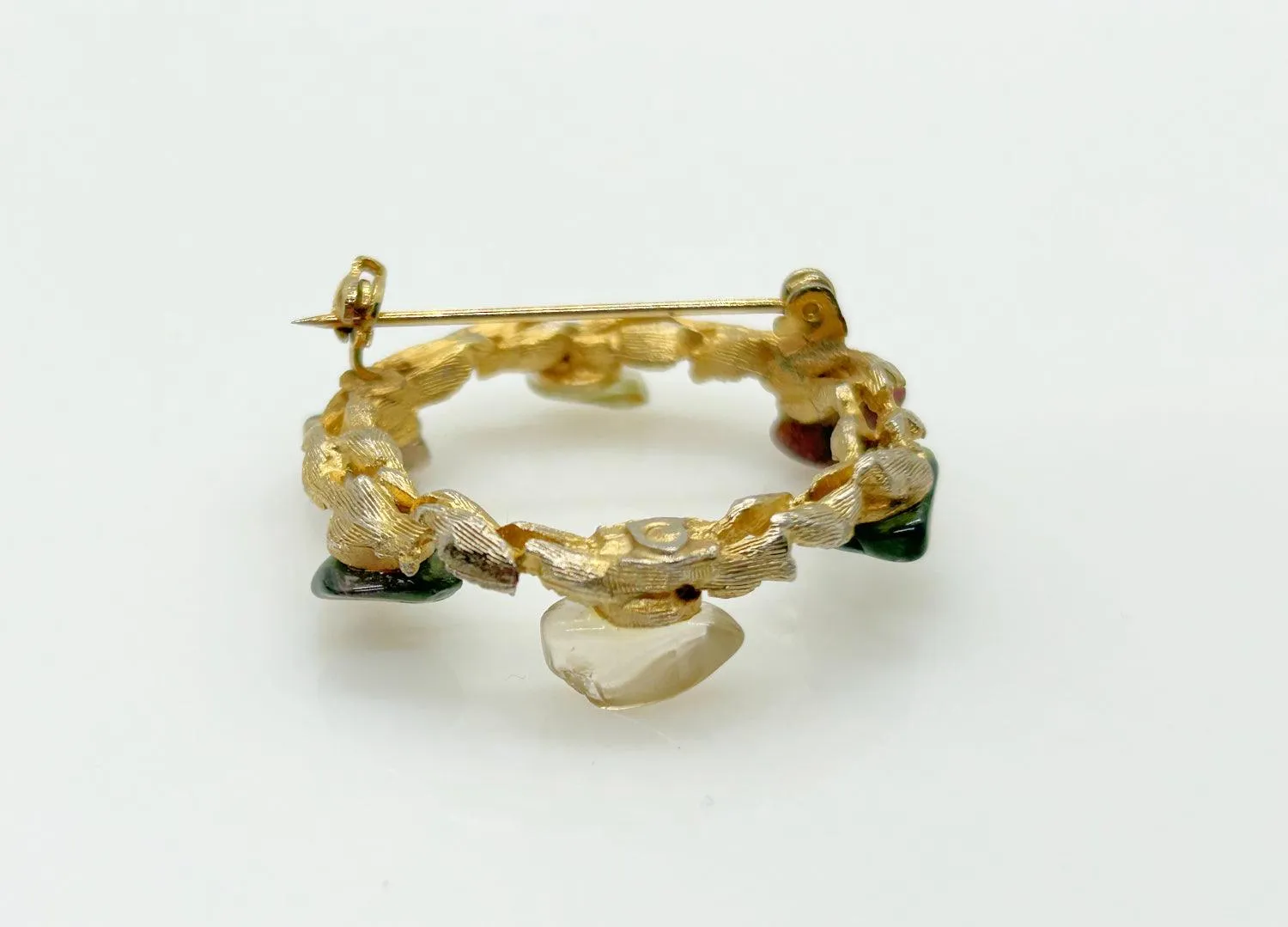 Vintage Round Brooch with Semi Precious Polished Stones