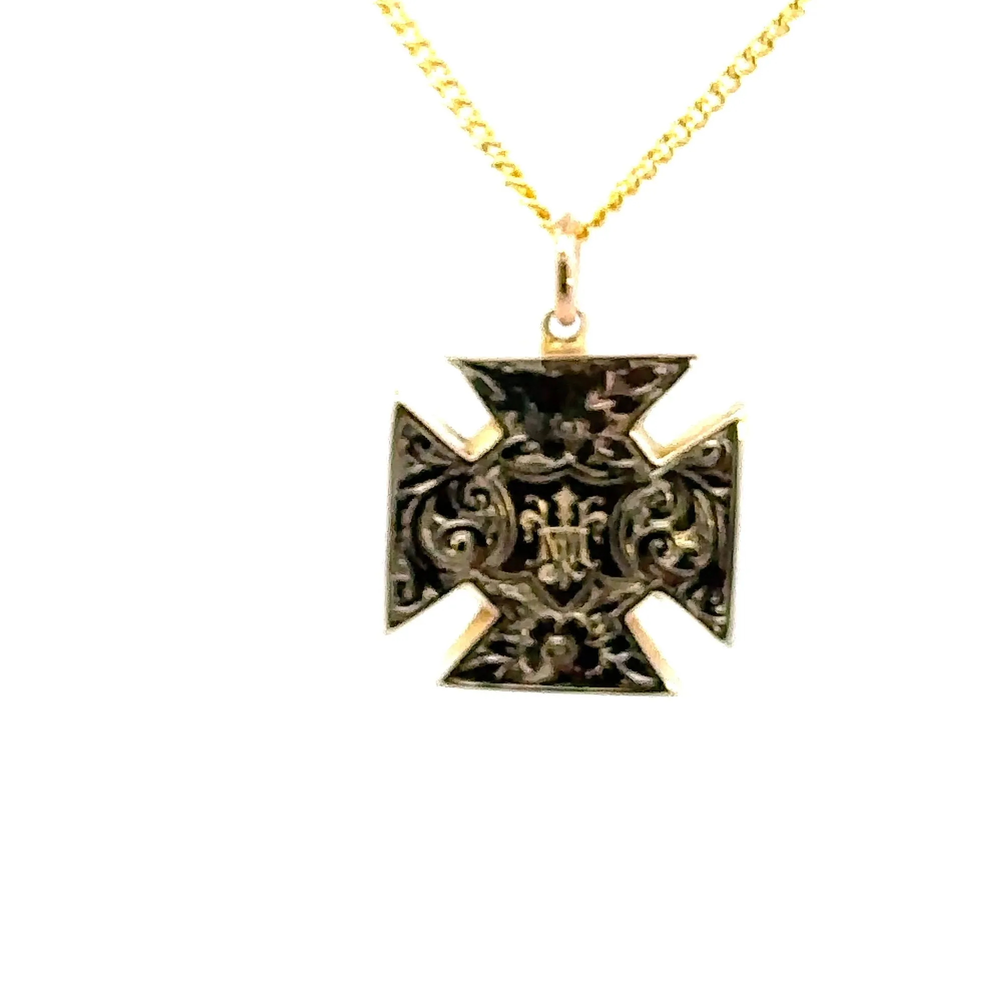 Wonderful Bloodstone Maltese Cross Pendant