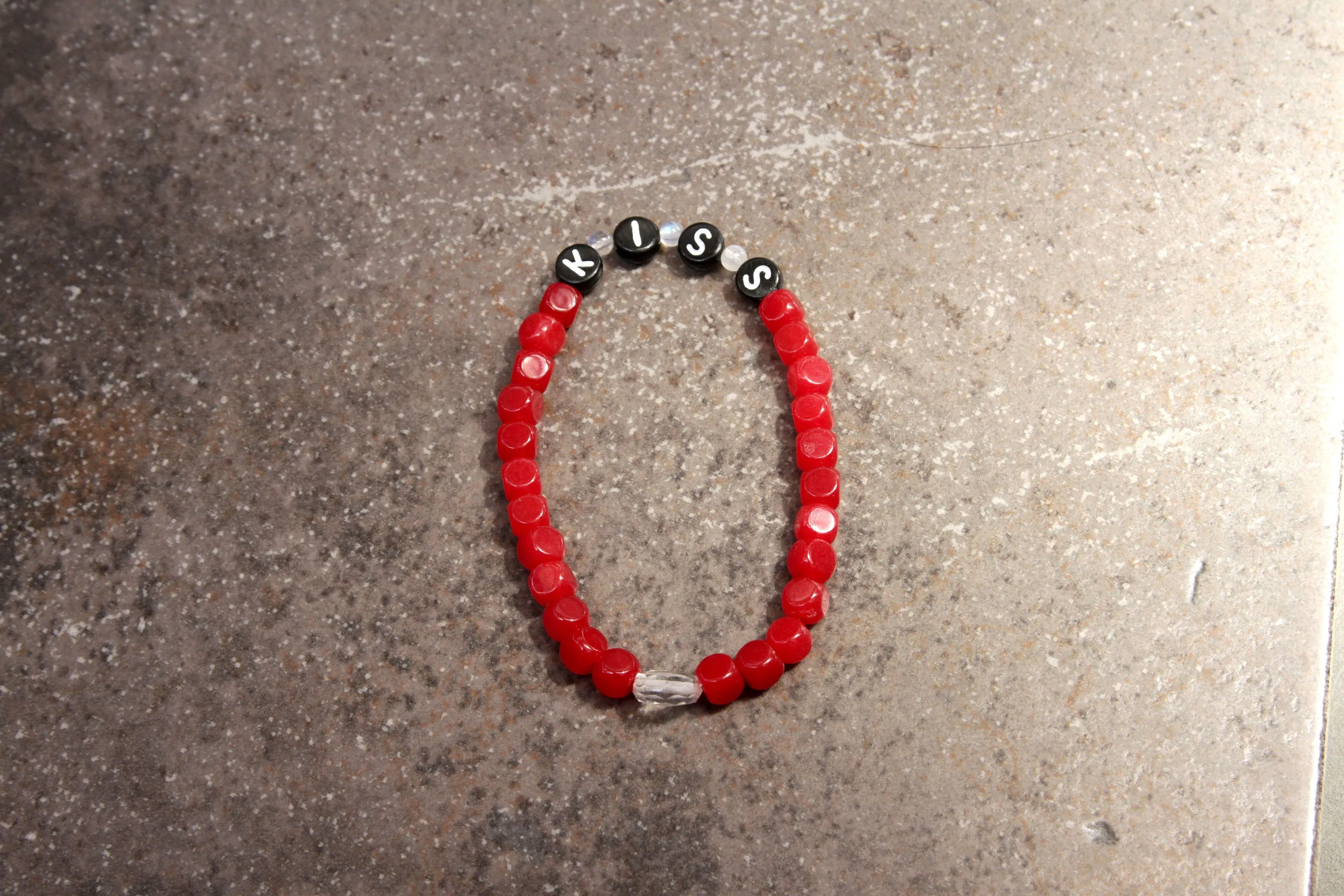 Wonen's Red Chalcedony "Kiss" bracelet